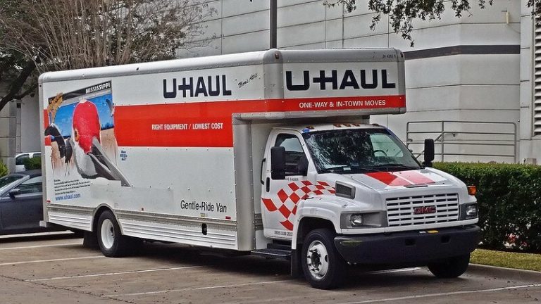 round trip uhaul truck rental